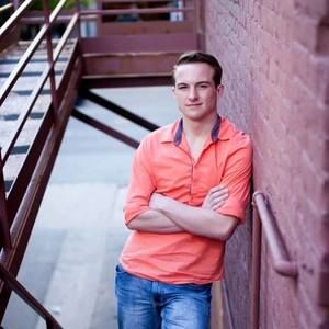 Meet your Posher, Carson